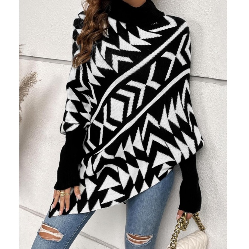 🌹🆕 Turtleneck sweater shawl poncho Black and White Geometric Sweater small - Picture 2 of 7